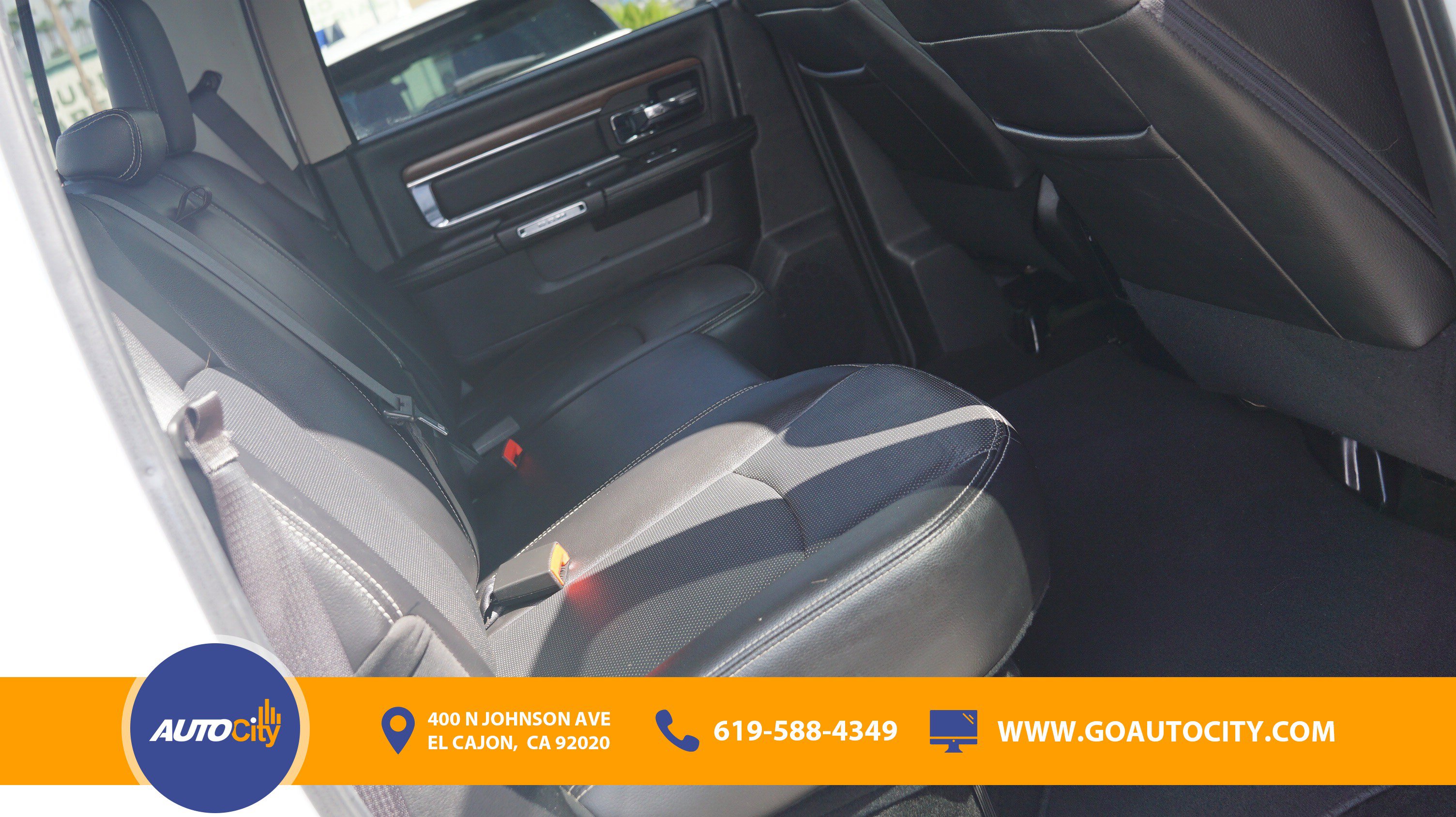 Used 2015 RAM 1500 Laramie w/ Convenience Group RWD image 13