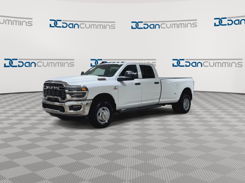 New 2027 RAM 3500 Tradesman AWD/4WD image 4