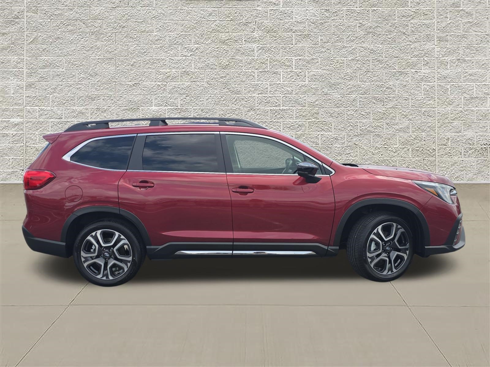 New 2026 Subaru Ascent Limited w/ Popular Package #2 AWD/4WD image 8