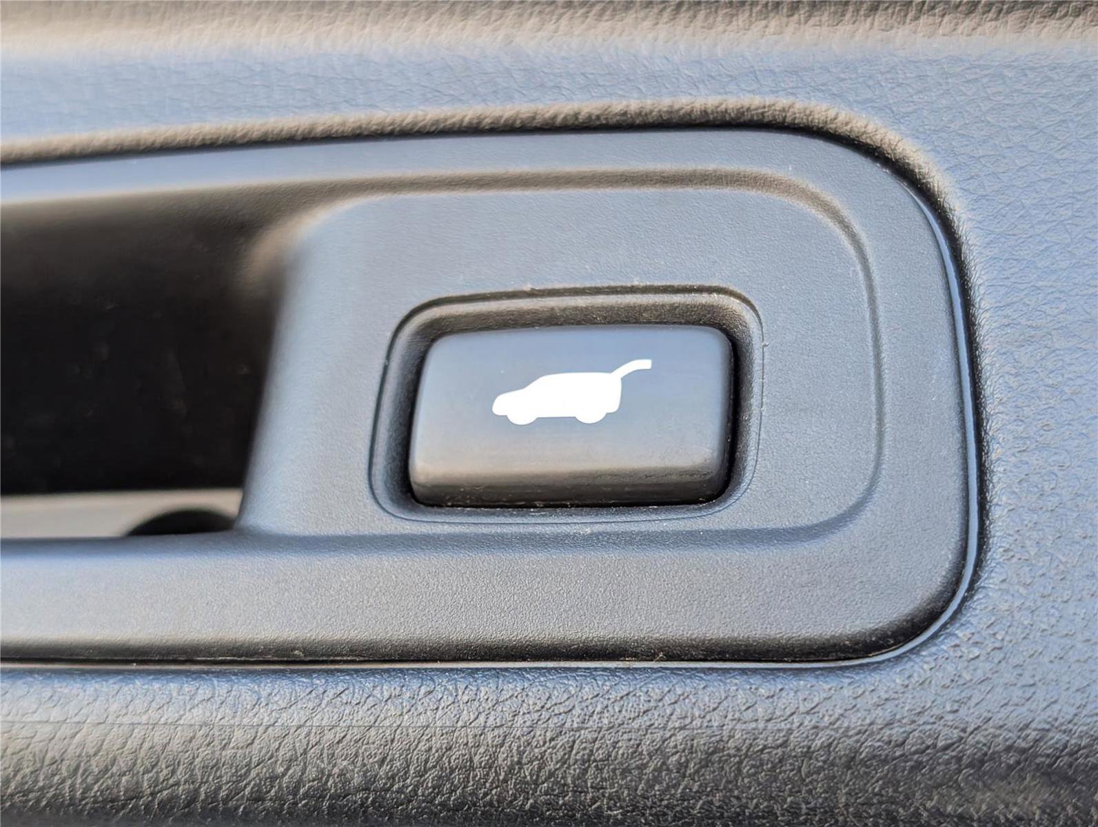 Used 2018 Honda Pilot Elite image 16