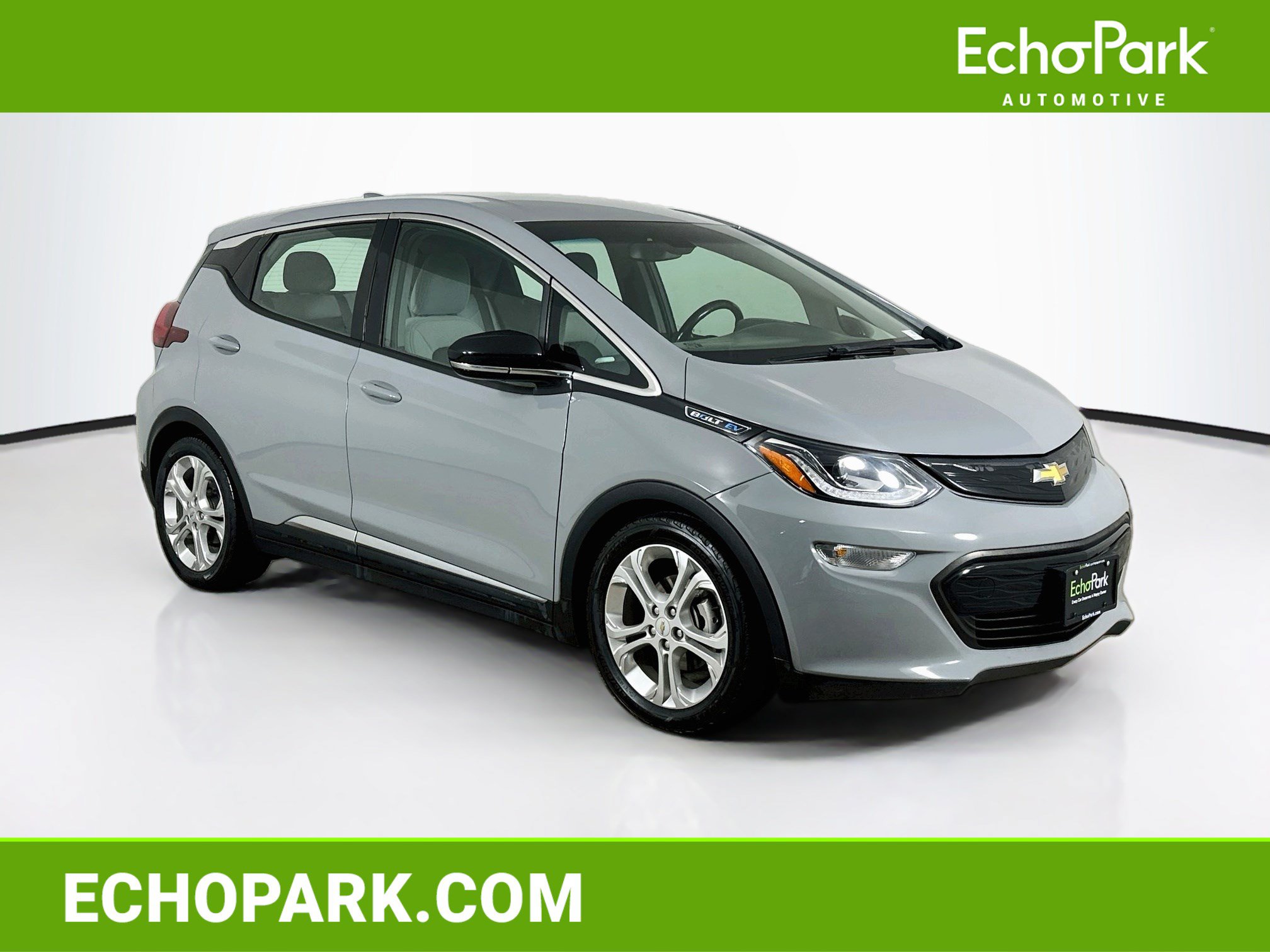 Used 2020 Chevrolet Bolt LT FWD image 1