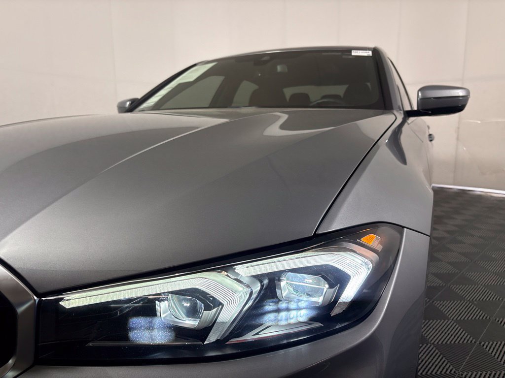 Used 2024 BMW 330i Sedan w/ Convenience Package RWD image 9