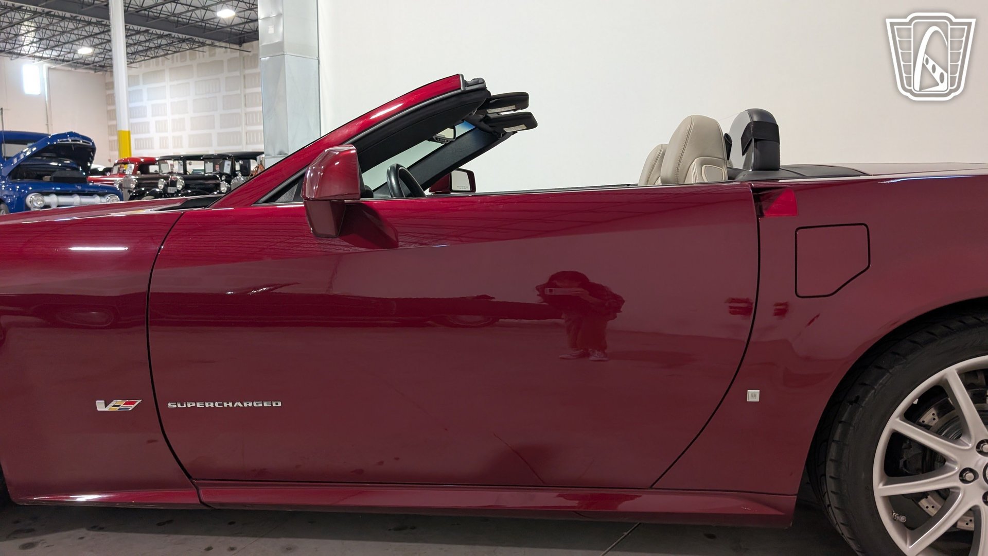 Used 2006 Cadillac XLR V RWD image 31
