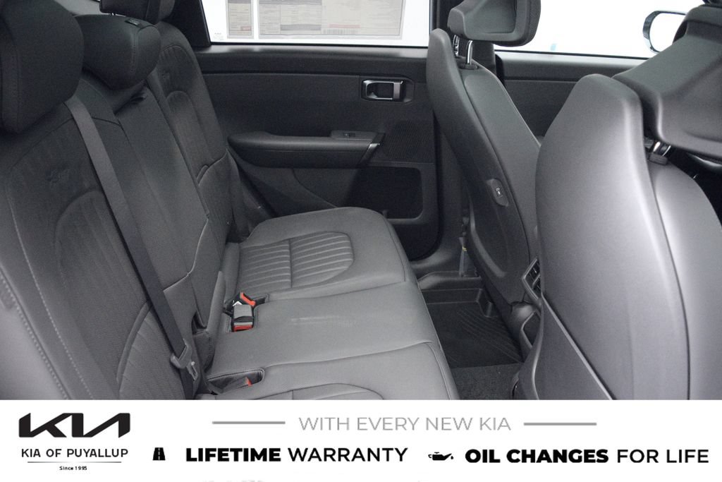 New 2027 Kia Seltos X-Line SX w/ X-Line SX Prestige Package AWD/4WD image 14