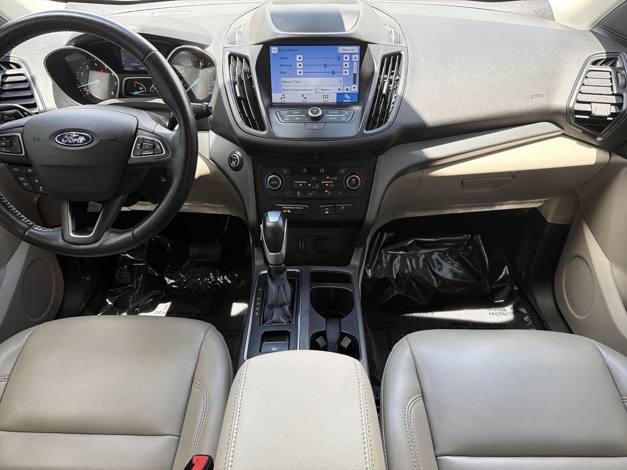 Used 2019 Ford Escape SEL FWD image 15