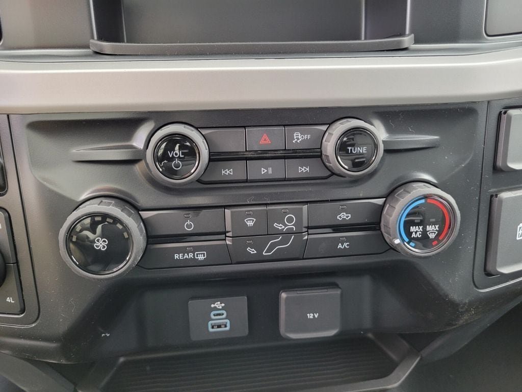 New 2026 Ford F250 XL w/ STX Appearance Package AWD/4WD image 20