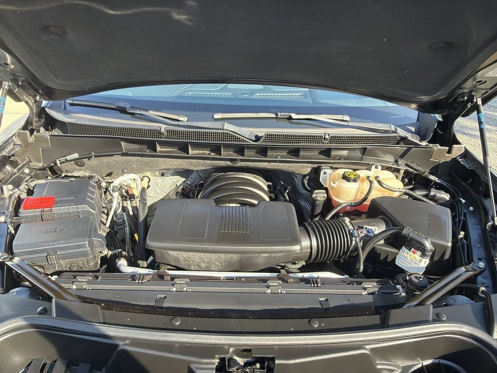Used 2024 GMC Yukon Denali AWD/4WD image 14