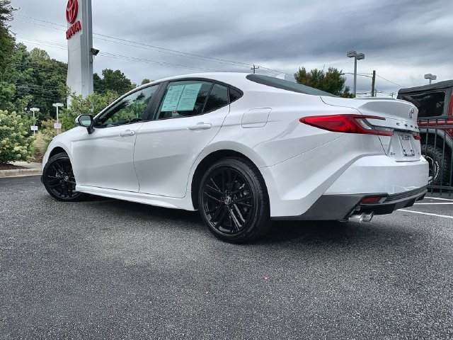 Used 2026 Toyota Camry SE FWD image 6