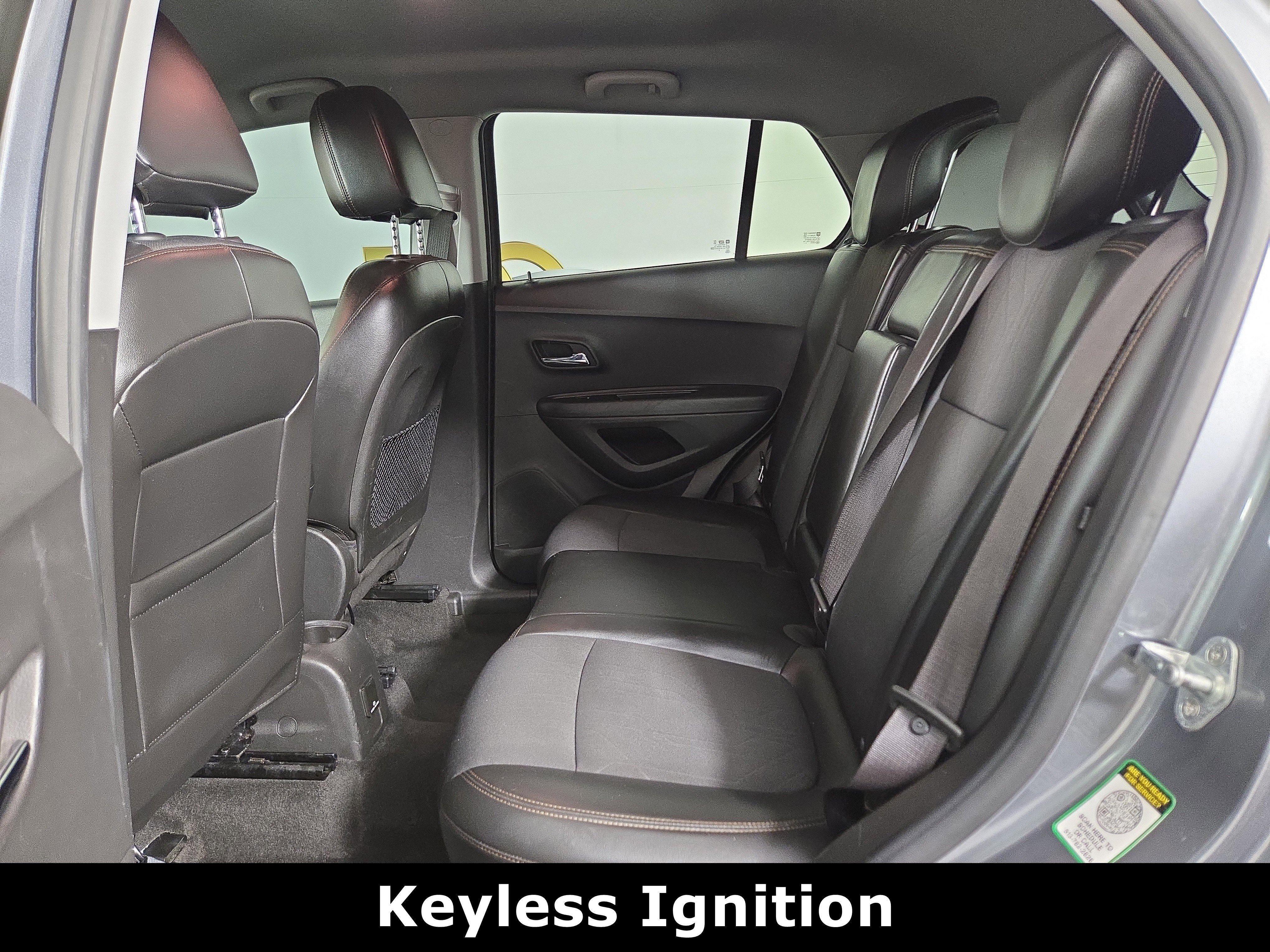 Used 2019 Chevrolet Trax LT w/ LT Convenience Package image 13