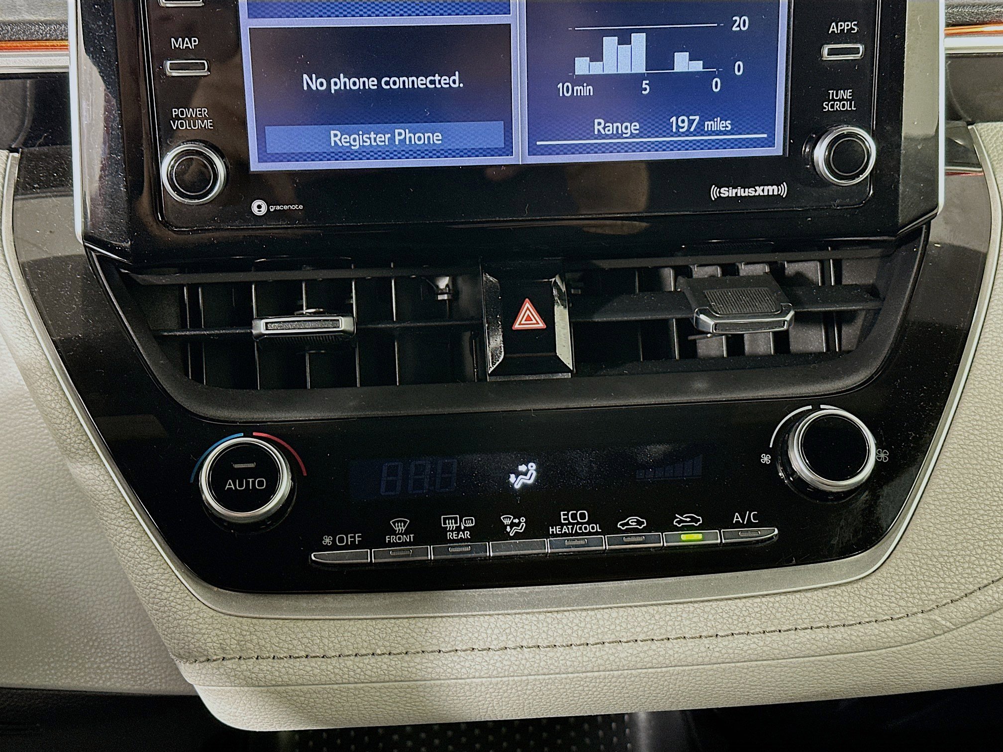Used 2021 Toyota Corolla SE image 22