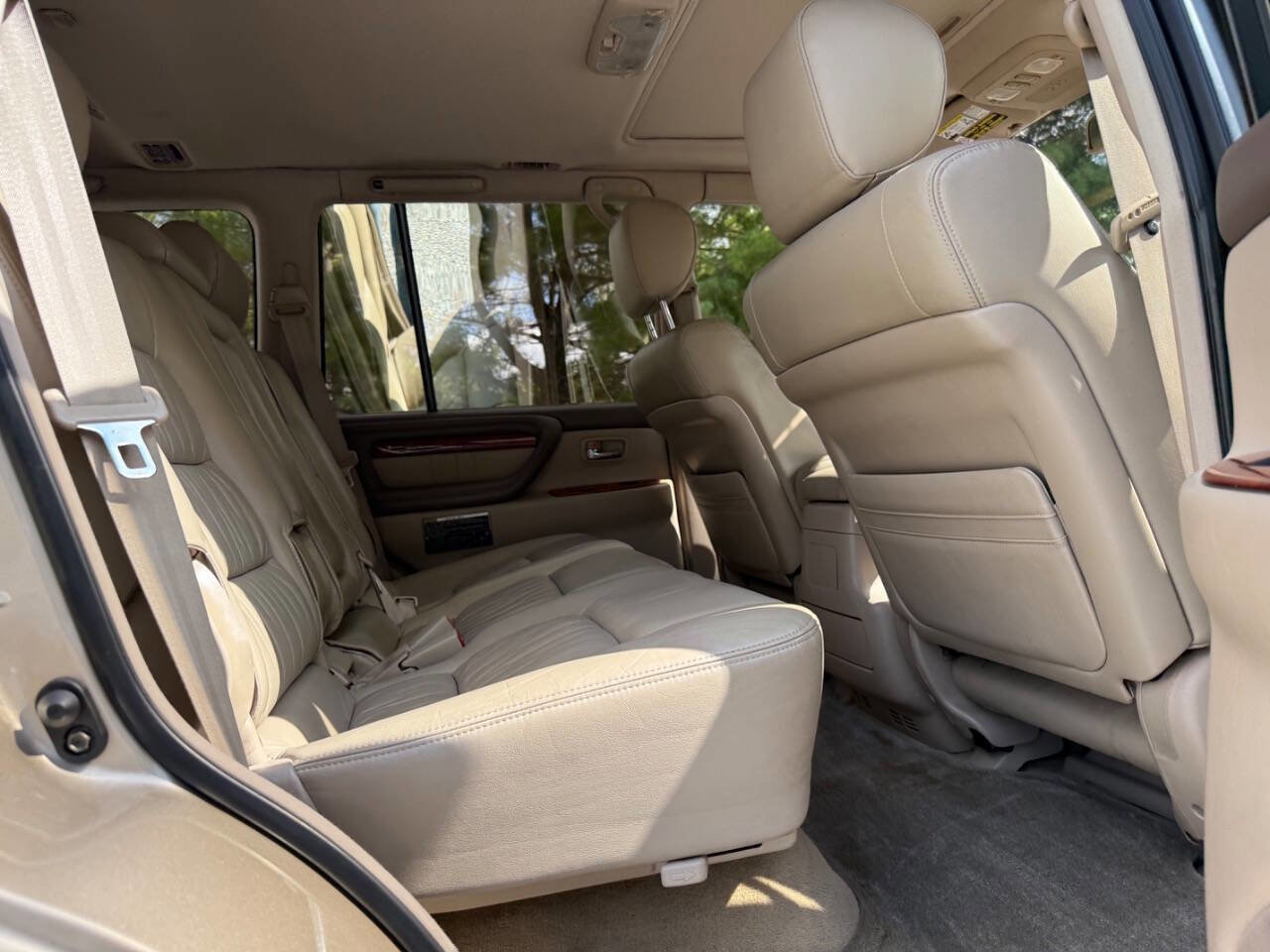 Used 2001 Lexus LX 470 4WD image 62