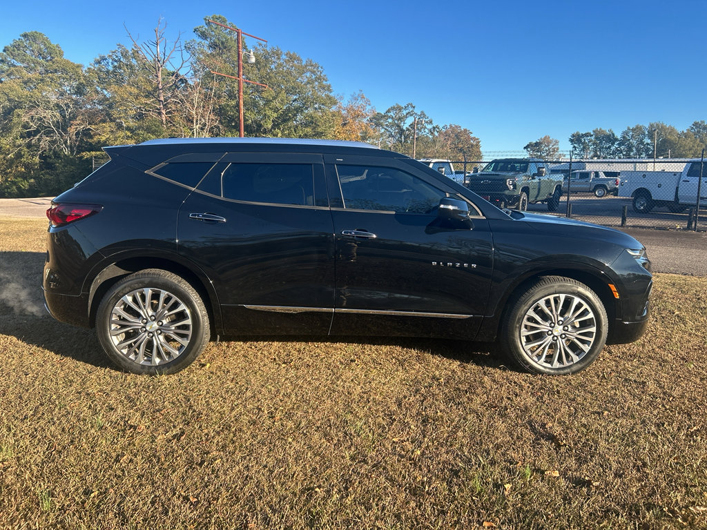 Used 2020 Chevrolet Blazer Premier w/ Driver Confidence II Package image 5