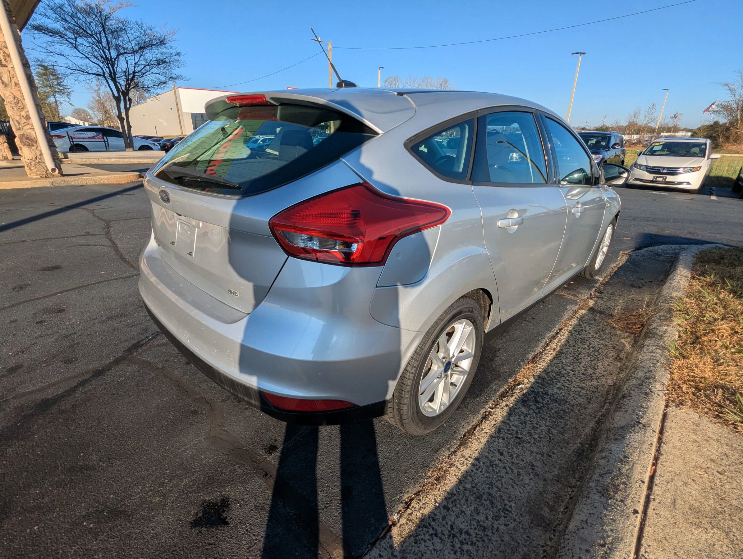 Used 2015 Ford Focus SE image 7