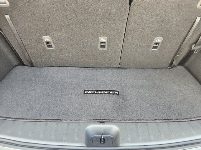 New 2026 Nissan Pathfinder SL w/ SL Premium Package FWD image 28