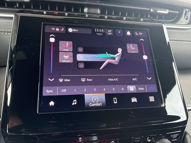 New 2025 Jeep Grand Cherokee Altitude image 11