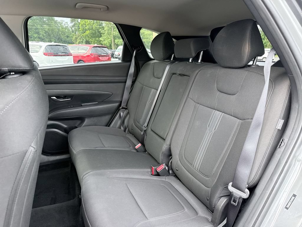 Used 2025 Hyundai Tucson SEL FWD image 24