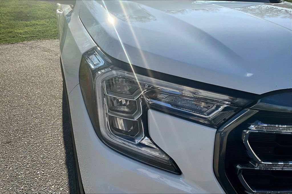 Used 2022 GMC Terrain AT4 w/ Infotainment Package II AWD/4WD image 28