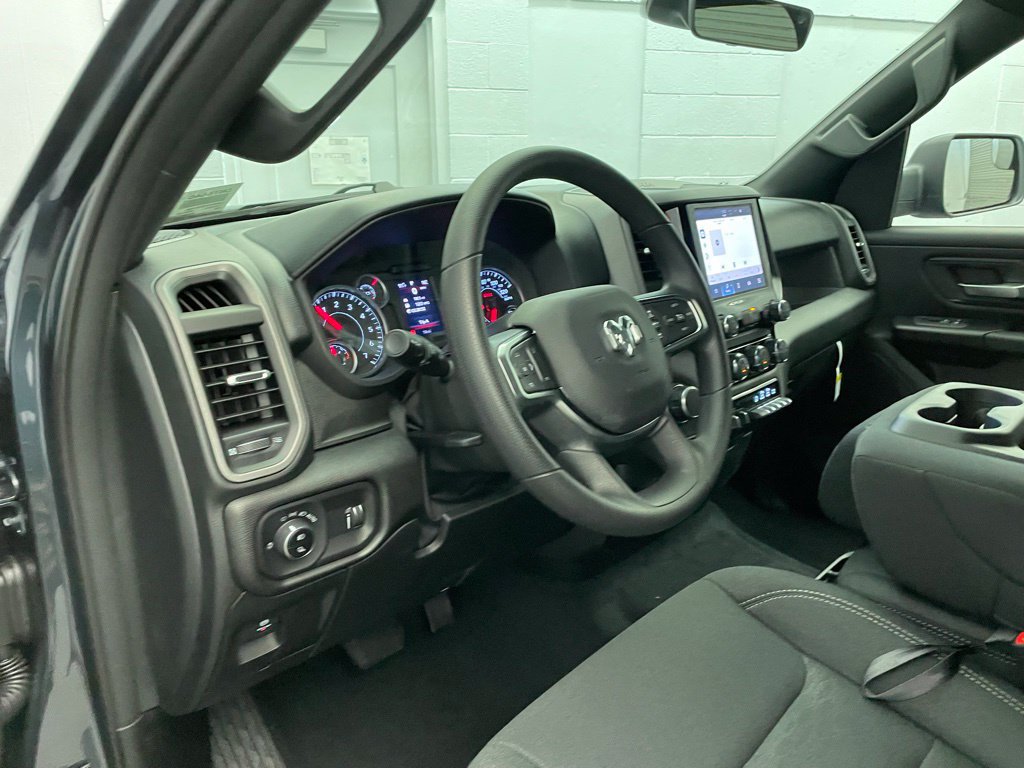 New 2026 RAM 1500 Express AWD/4WD image 15