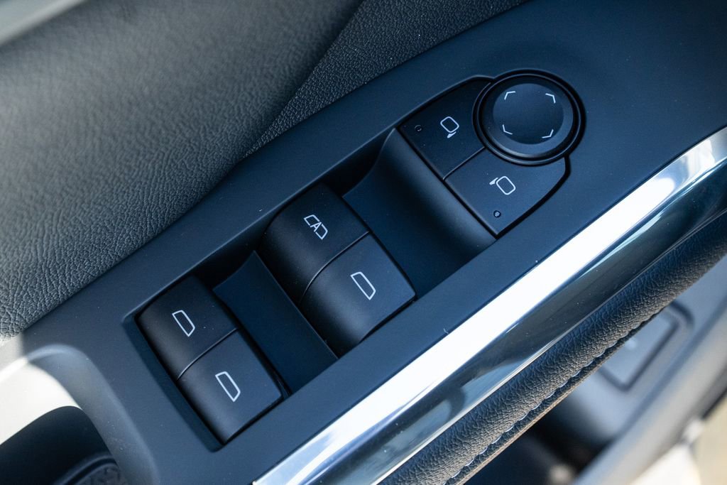 New 2026 Chevrolet Traverse LT image 43