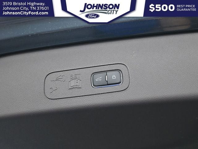 Used 2023 Lincoln Aviator Reserve w/ Equipment Group 201A AWD/4WD image 14