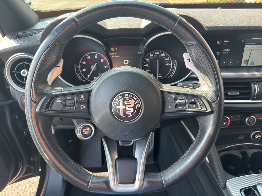 Used 2022 Alfa Romeo Stelvio Veloce image 29
