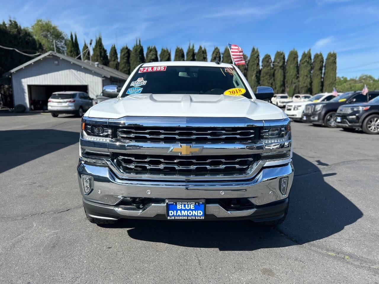 Used 2018 Chevrolet Silverado 1500 LTZ w/ LTZ Plus Package AWD/4WD image 2