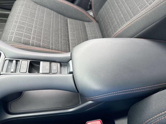 Used 2025 Honda HR-V Sport image 20