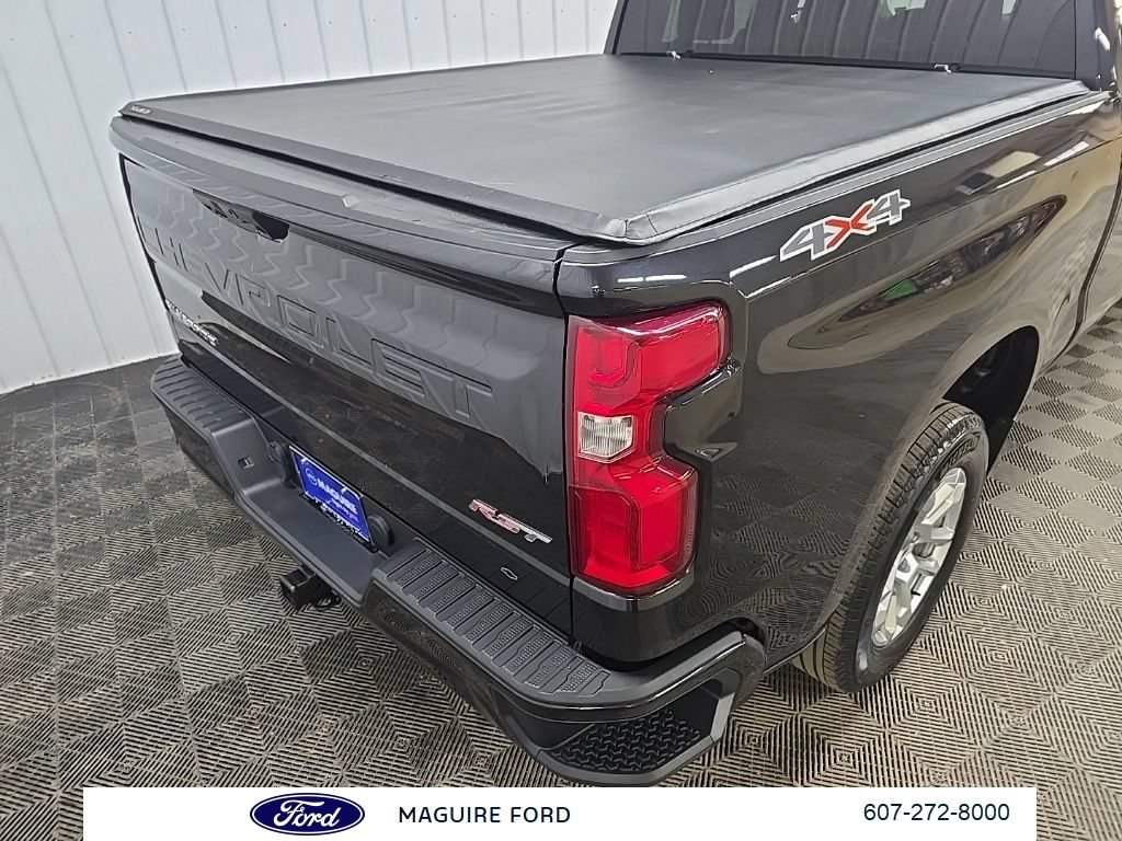 Used 2023 Chevrolet Silverado 1500 RST AWD/4WD image 14
