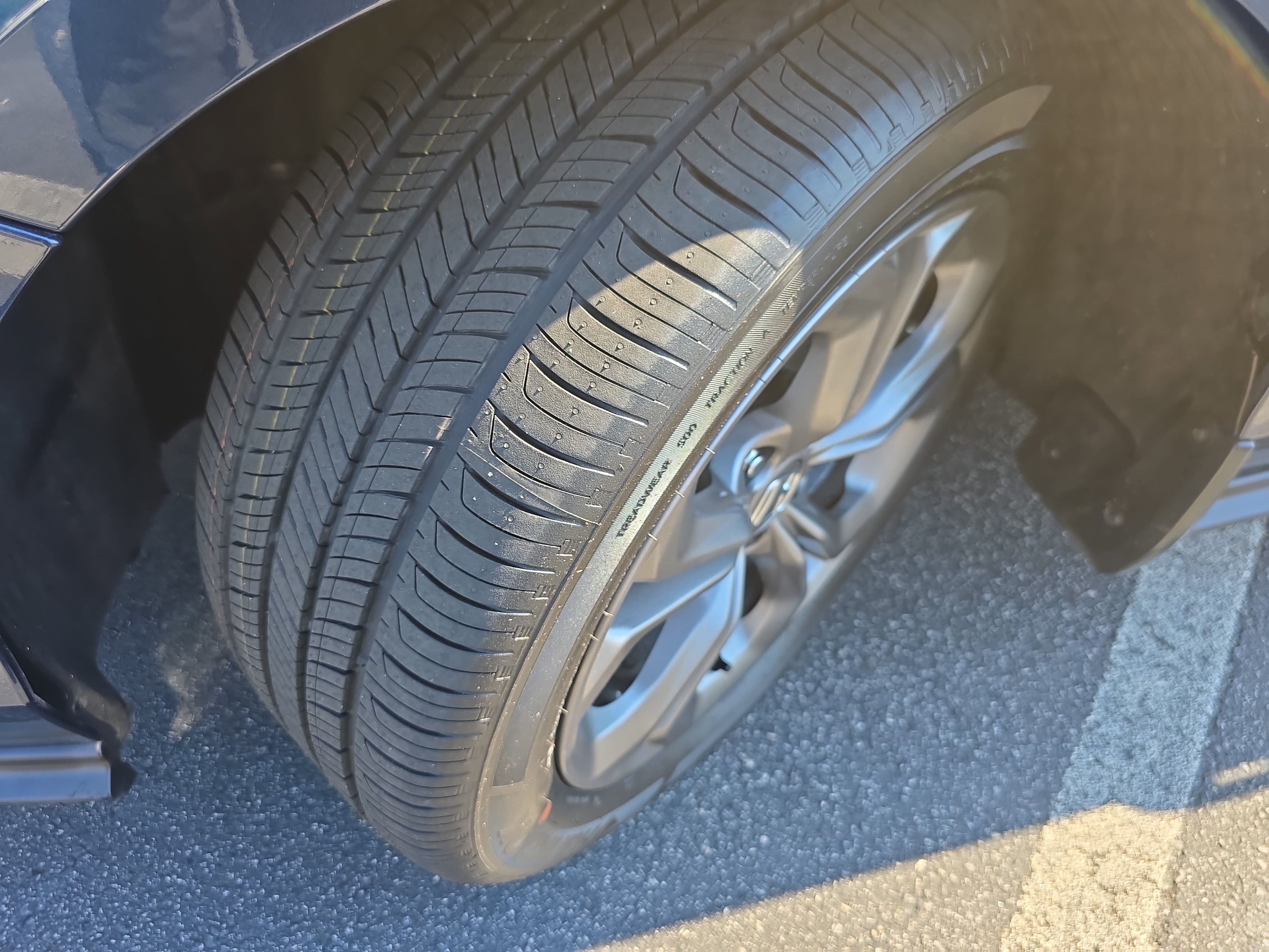 Used 2024 Honda Accord EX image 31