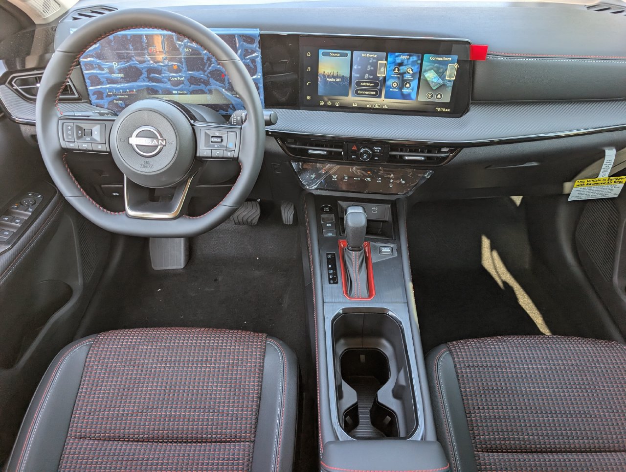 New 2027 Nissan Kicks SR FWD image 8