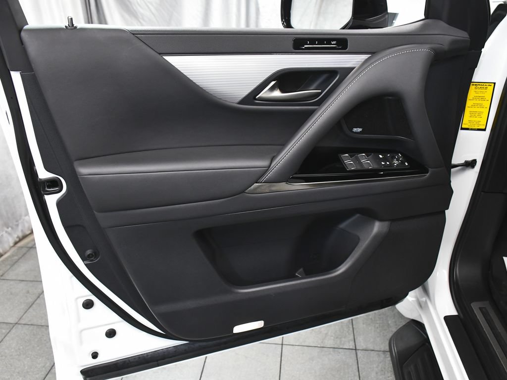 Used 2024 Lexus LX 600 F Sport AWD/4WD image 9