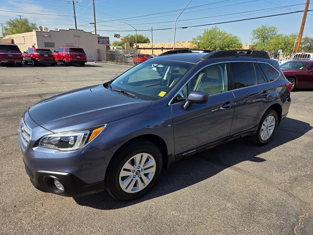 Used 2017 Subaru Outback 2.5i Premium w/ Popular Package #2 AWD/4WD image 18