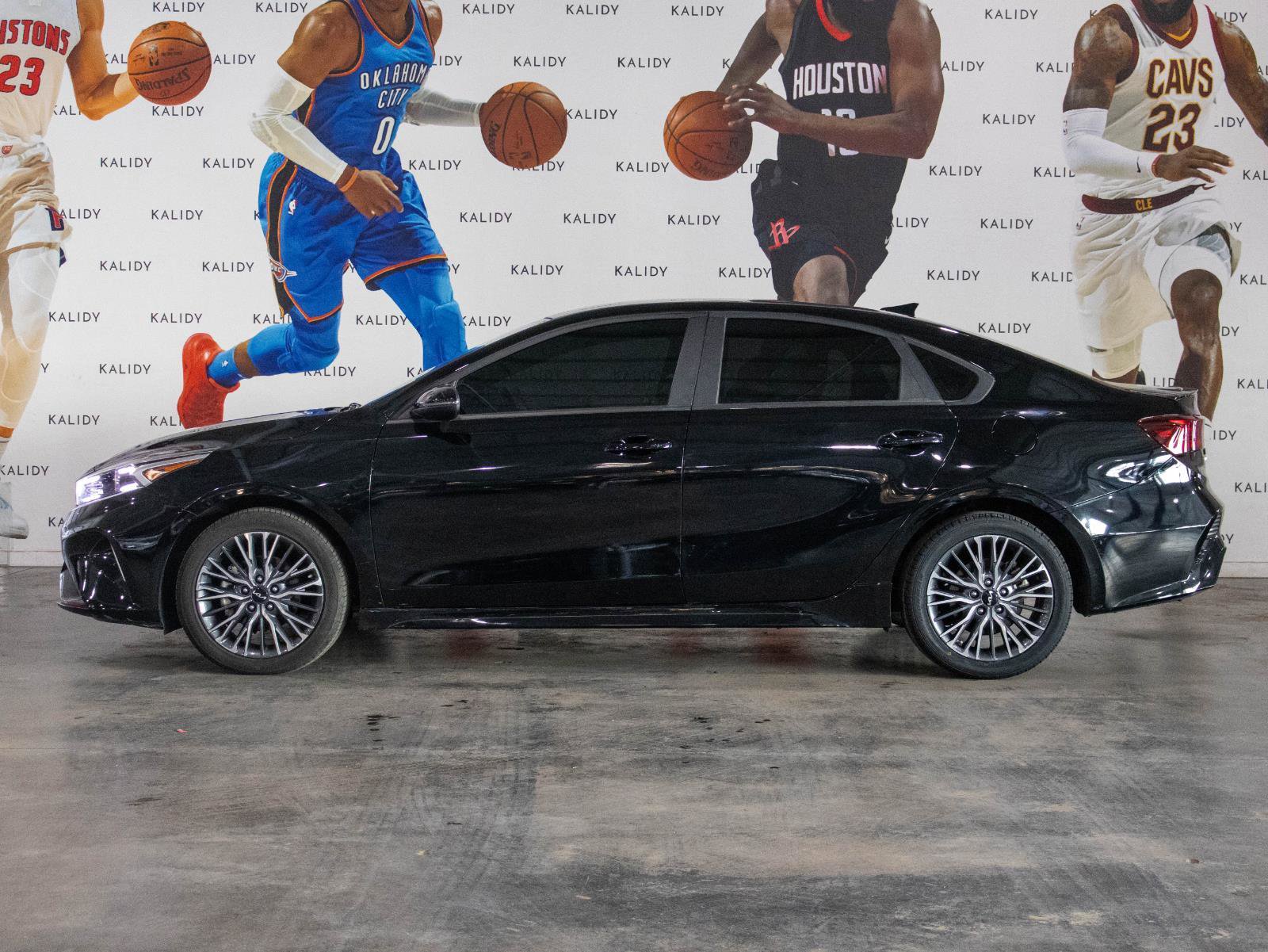 Used 2024 Kia Forte GT-Line image 17