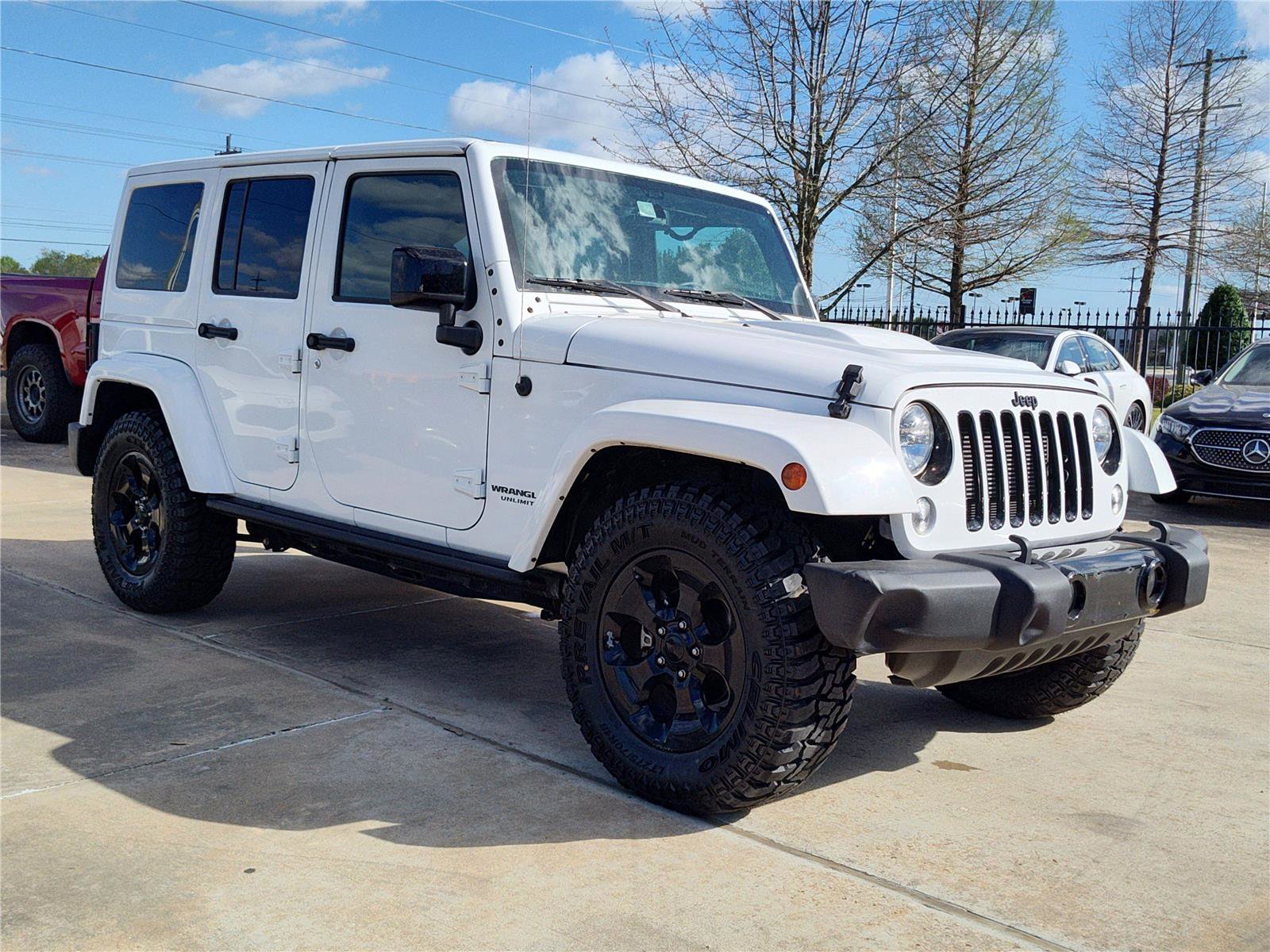 Used 2015 Jeep Wrangler Altitude image 9