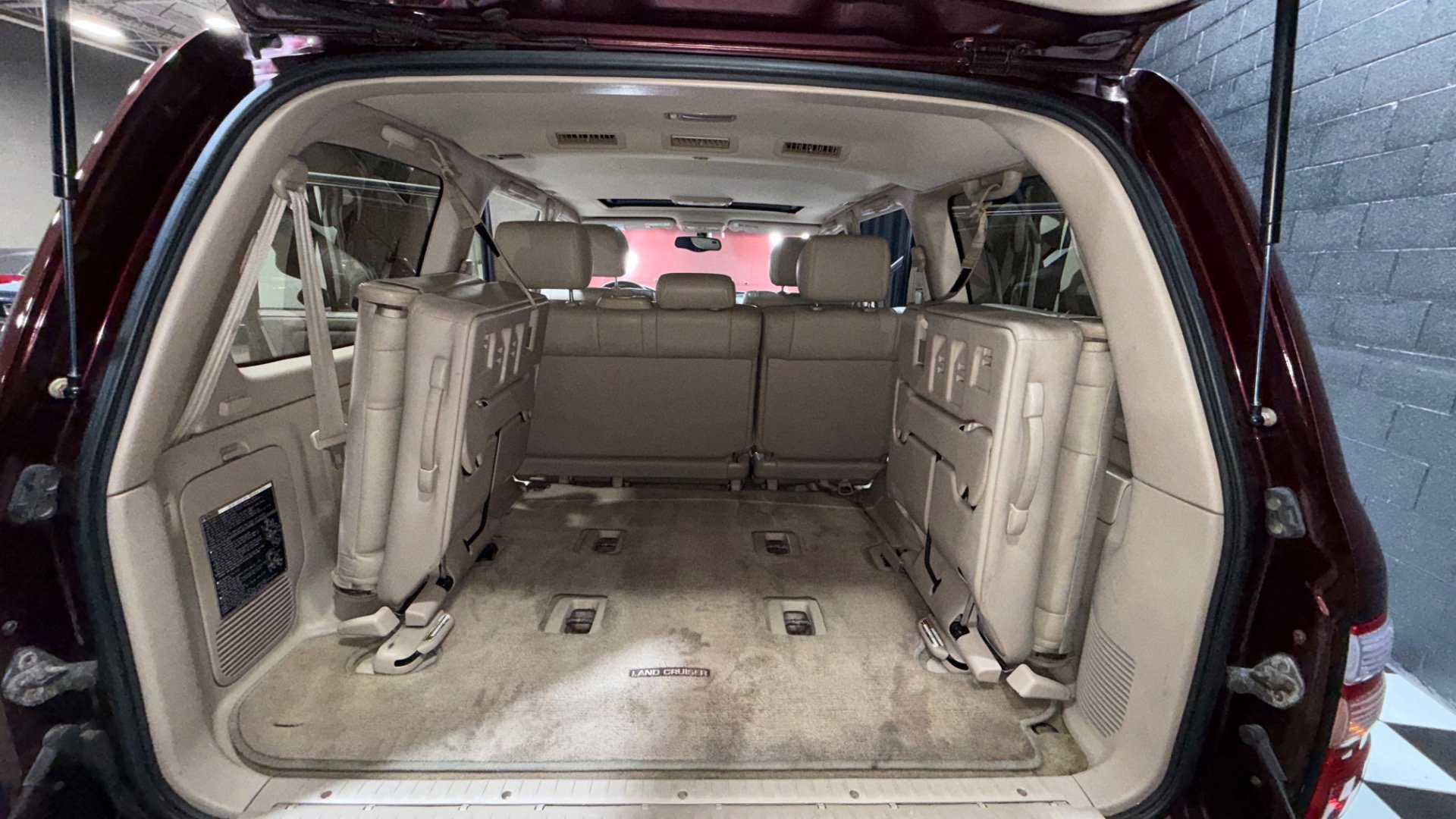 Used 2000 Toyota Land Cruiser AWD/4WD image 4