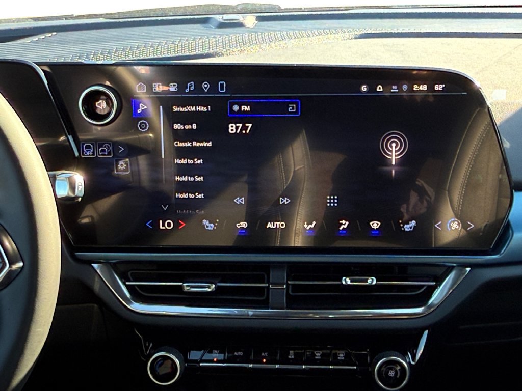 New 2026 Chevrolet Equinox EV LT FWD image 13