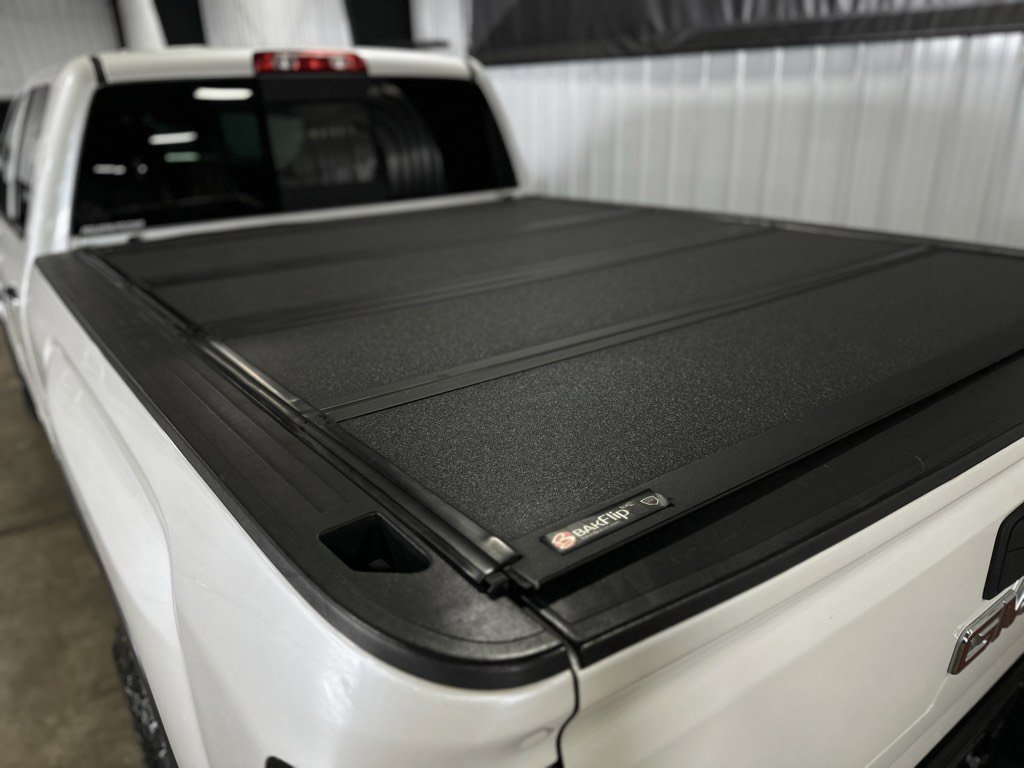 Used 2018 GMC Sierra 2500 Denali w/ Duramax Plus Package image 19