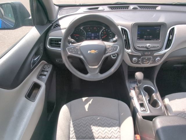 Used 2022 Chevrolet Equinox LS w/ LS Convenience Package FWD image 8