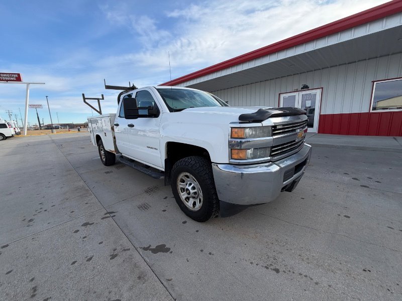 Used 2015 Chevrolet Silverado 2500 W/T image 2