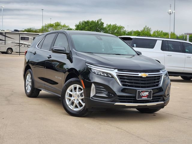 Used 2024 Chevrolet Equinox LT FWD image 2