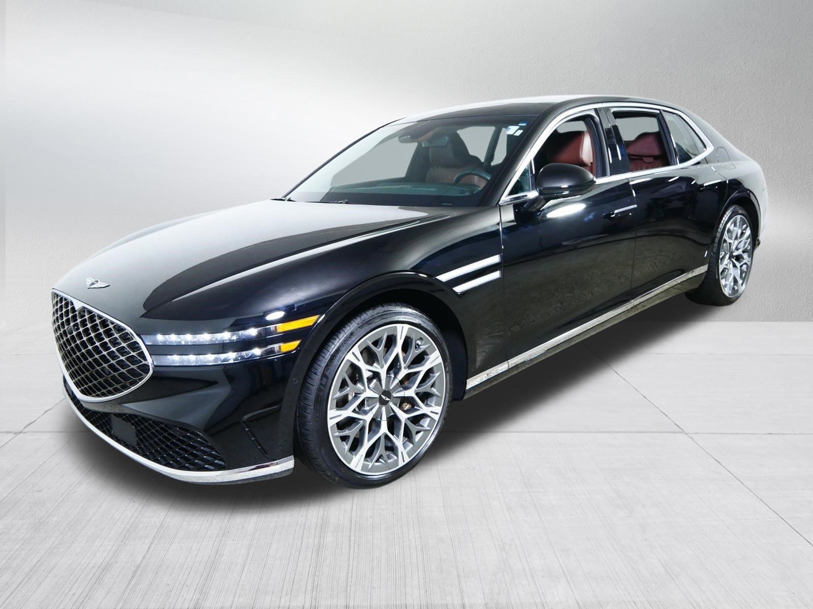 Used 2023 Genesis G90 3.5T AWD/4WD image 3