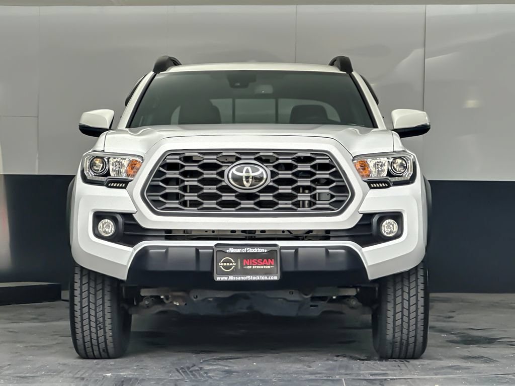 Used 2023 Toyota Tacoma TRD Off-Road AWD/4WD image 8