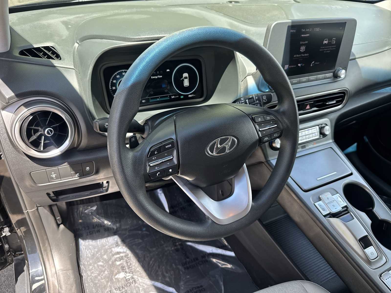 Used 2023 Hyundai Kona SE FWD image 10