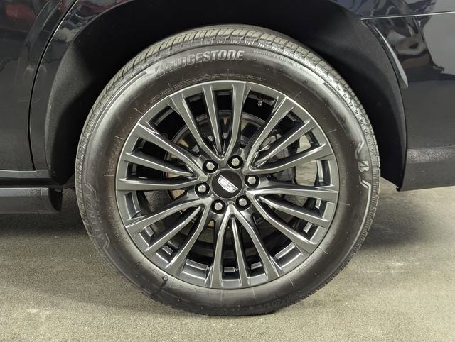 Used 2025 Cadillac Escalade Sport Platinum image 11