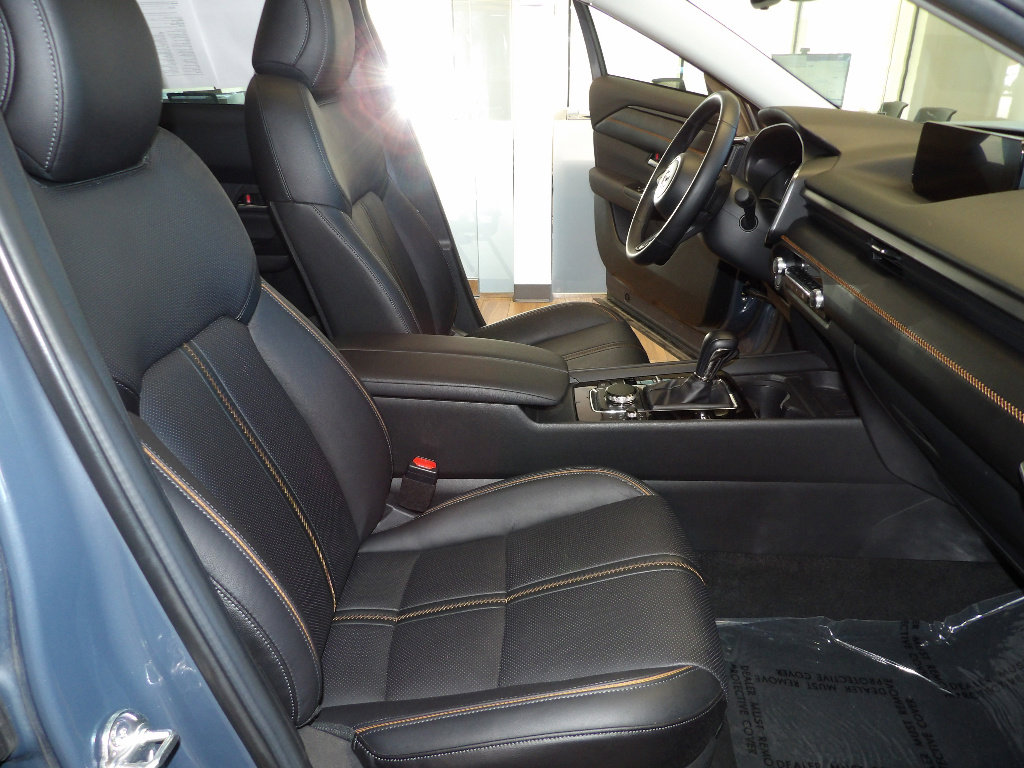Certified 2025 MAZDA CX-50 AWD 2.5 S w/ Premium Plus Pkg image 14