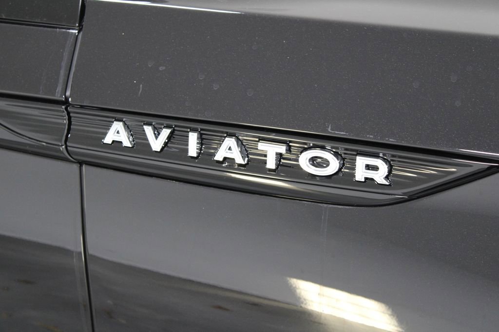 New 2026 Lincoln Aviator 2WD image 11