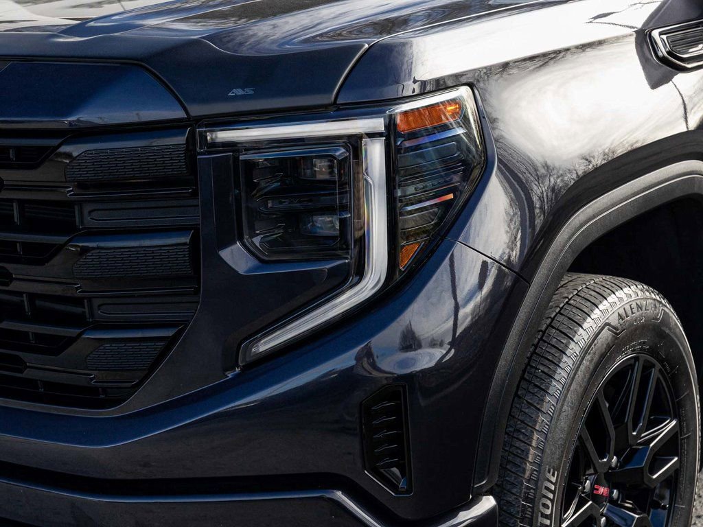 Used 2022 GMC Sierra 1500 Elevation image 33