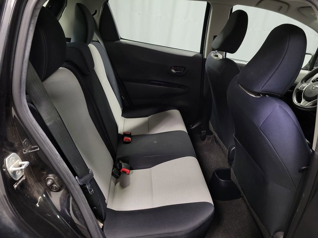 Used 2012 Toyota Yaris LE image 23