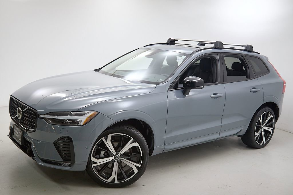 Certified 2024 Volvo XC60 B5 Ultimate w/ Protection Package Premier image 3