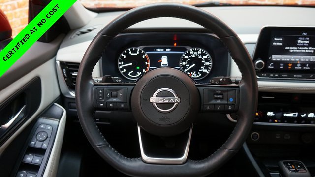 Used 2022 Nissan Rogue SV w/ SV Premium Package image 12